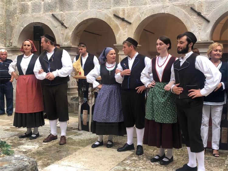 Slika /slike/Priopcenja/01-238-4.jpg