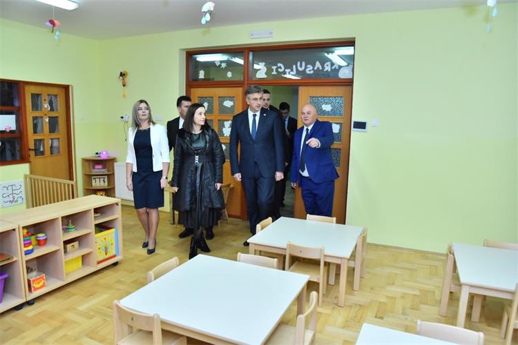 Slika /slike/Priopcenja/01-332.jpg