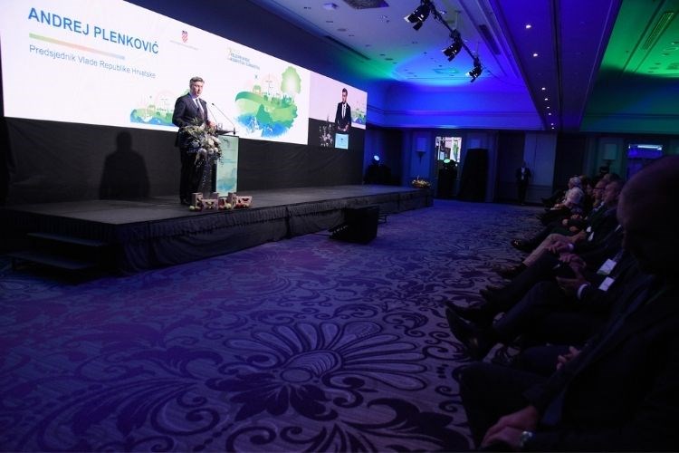 Slika /slike/Priopcenja/123456765432.jpg