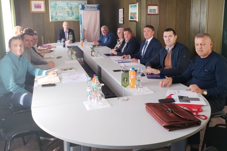 Slika /slike/Priopcenja/Bukovac.jpg