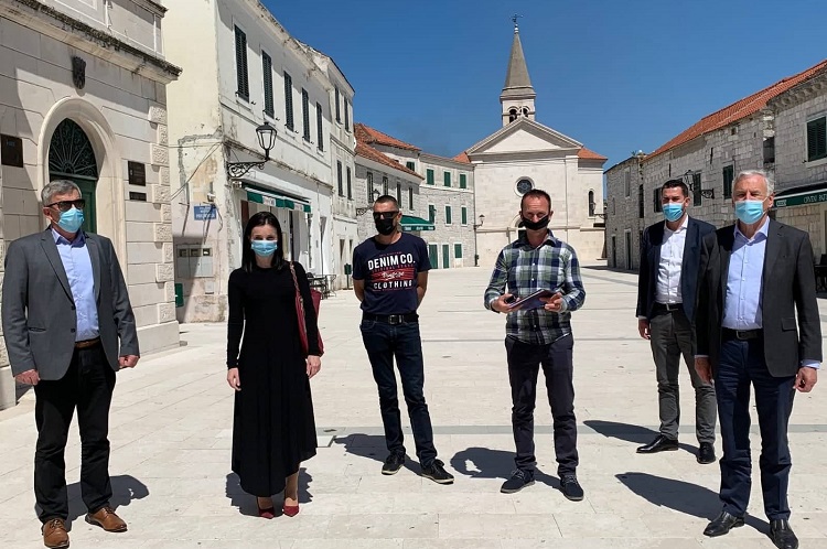 Slika /slike/Priopcenja/DNŽ2404_1.jpg