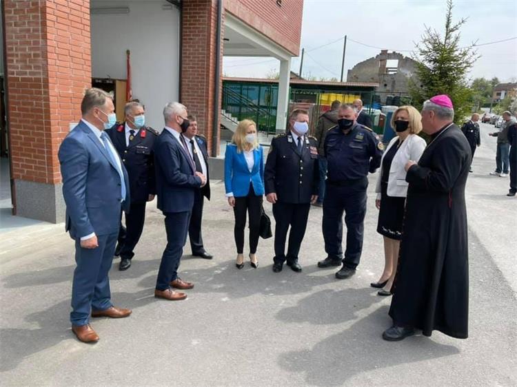 Slika /slike/Priopcenja/DTMajdak1.jpeg