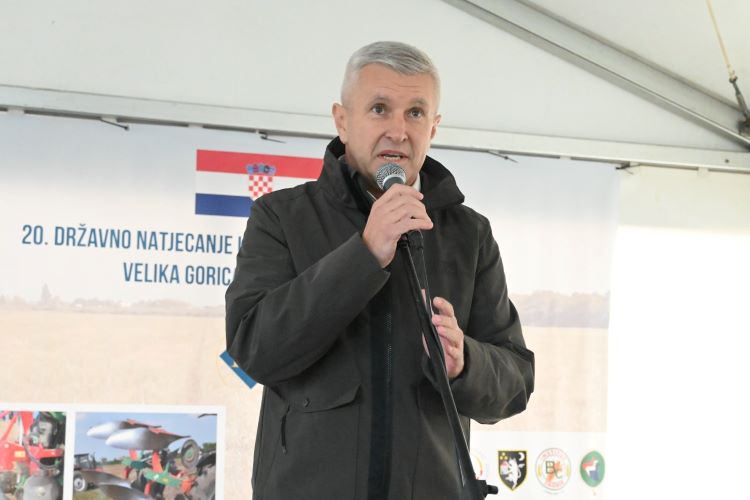 Slika /slike/Priopcenja/Dt_majdak_naslovna.jpg