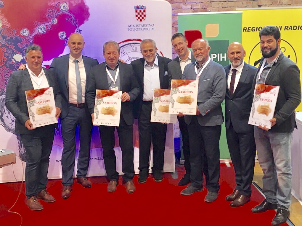 Slika /slike/Priopcenja/Galerije/01-113-1.jpg