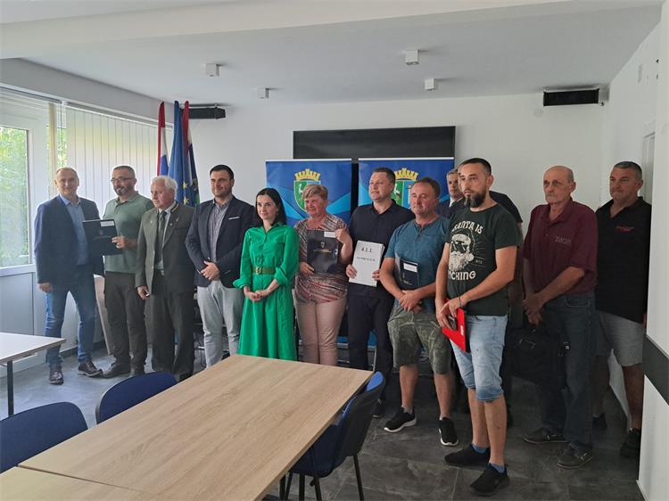 Slika /slike/Priopcenja/Image.jpeg