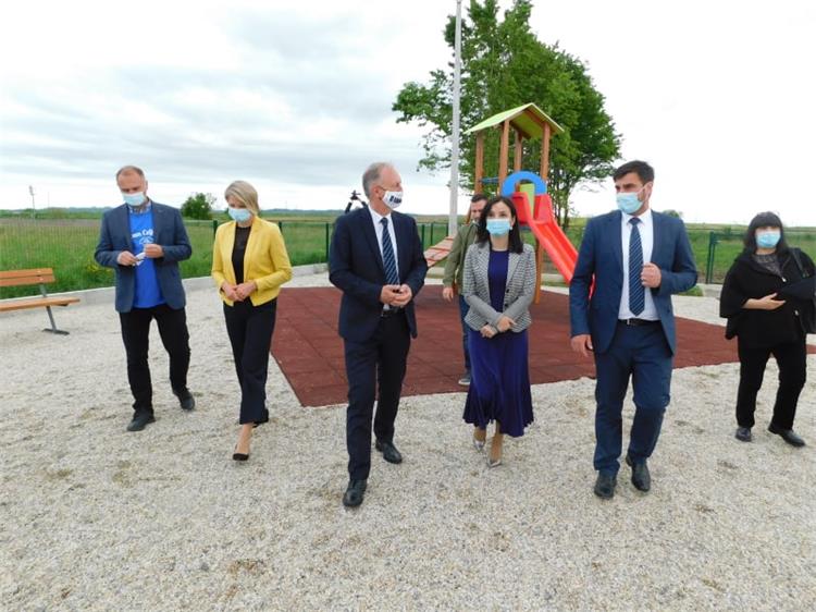 Slika /slike/Priopcenja/Novska1.jpg