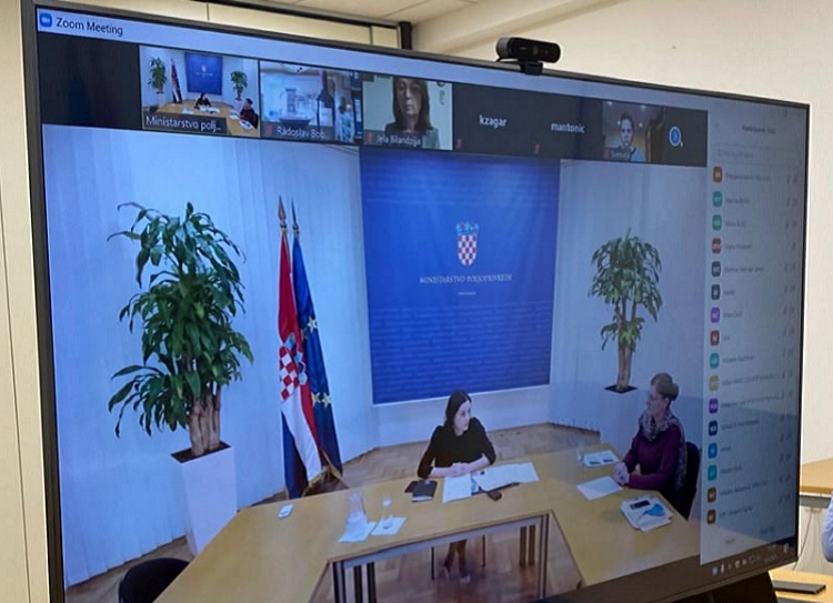 Slika /slike/Priopcenja/konferencija4.jpg