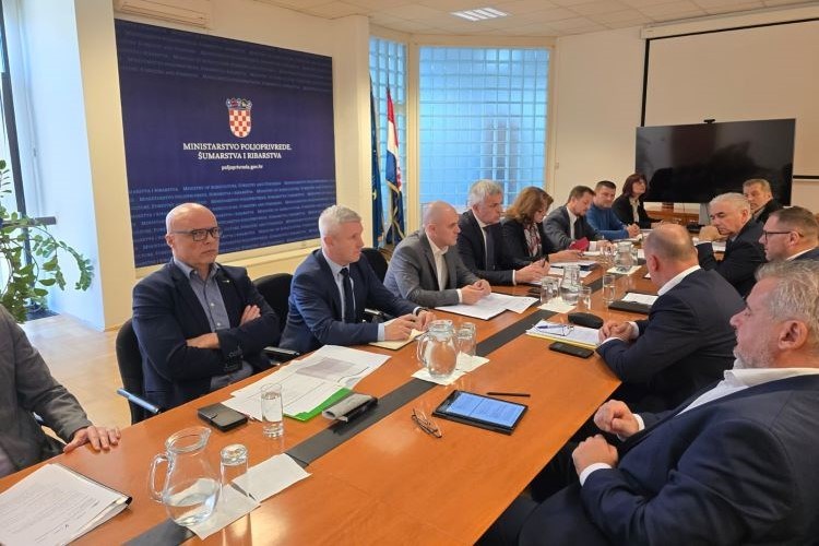 Slika /slike/Priopcenja/naslovna_7_10.jpg