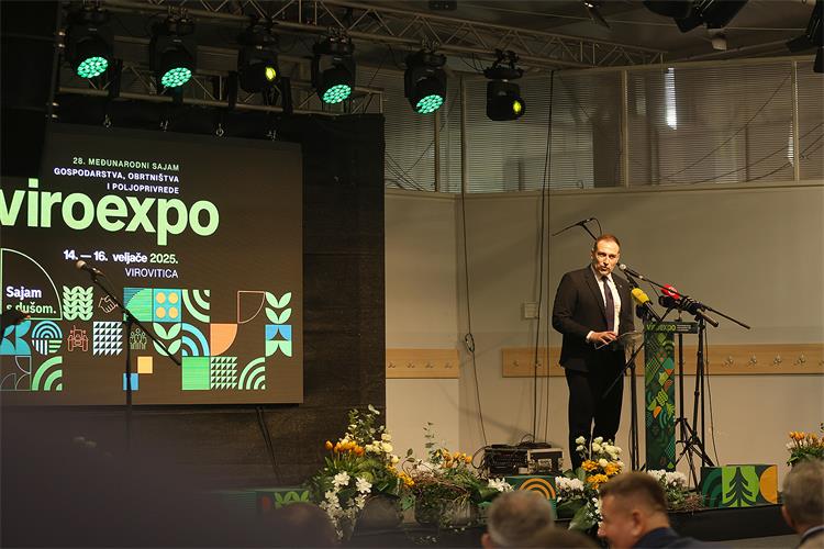 Slika /slike/Priopcenja/otvorenje-viroexpo-(22).jpg